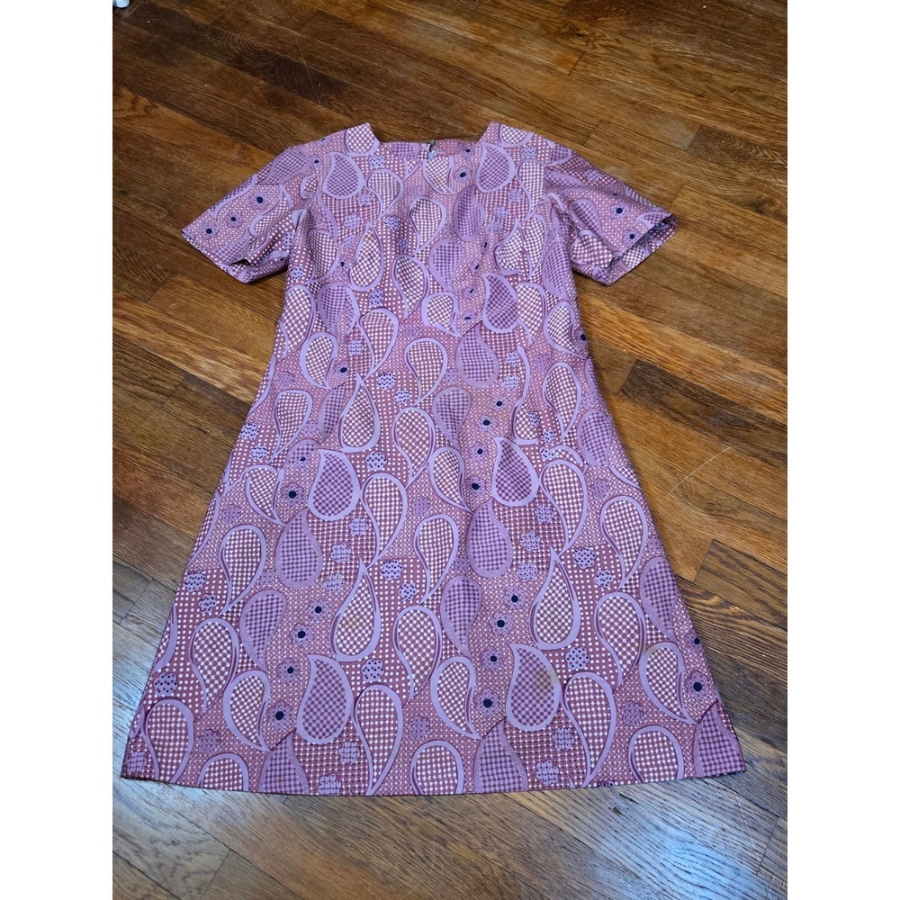 Vintage 60s Paisley Print Shift Dress Short Sleeve Purple Pink Mod A-Line Mini